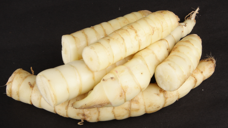 What is Arrowroot (arrrorowo)? Use and Nutrition What is Arrowroot (arrrorowo)? Use and Nutrition